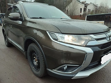 Mitsubishi Outlander, 2016г, полный привод, вариатор