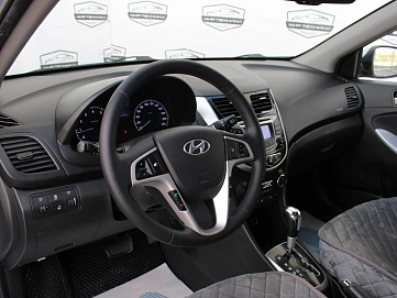 Hyundai Solaris, 2013г, передний привод, автомат