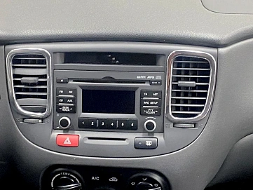 Kia Rio, 2011г, передний привод, механика