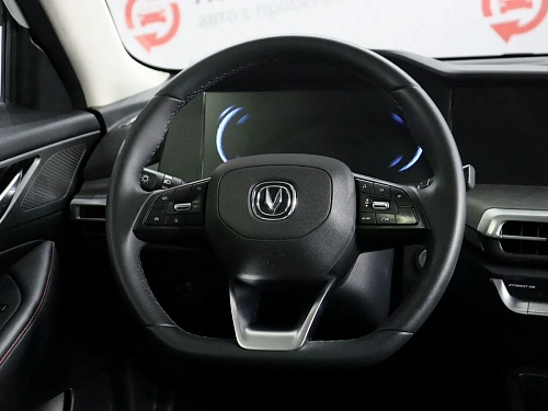 Changan , 2023г., передний привод, робот