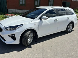 Kia Ceed, 2021г, передний привод, автомат