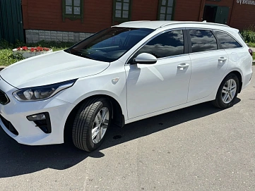 Kia Ceed, 2021г., передний привод, автомат