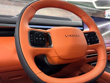 LYNK_&_CO , 2025г., полный привод, автомат