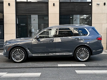 BMW X7, 2022г., полный привод, автомат