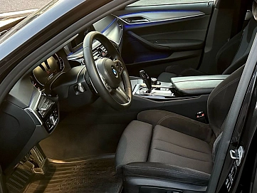 BMW , 2018г., задний привод, автомат