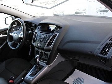 Ford Focus, 2011г, передний привод, робот
