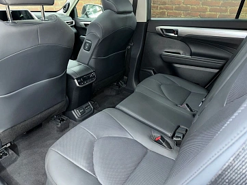 Toyota Highlander, 2025г, полный привод, автомат