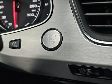 Audi Q7, 2015г, полный привод, автомат