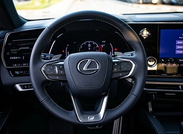 Lexus RX, 2024г, полный привод, автомат