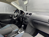 Volkswagen Polo, 2020г., передний привод, робот