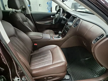 Infiniti QX50, 2016г, полный привод, автомат