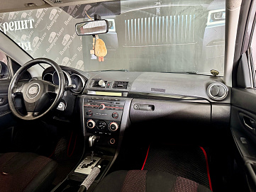 Mazda 3, 2006г, передний привод, автомат