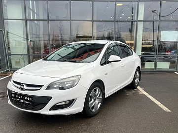 Opel Astra, 2012г, передний привод, автомат