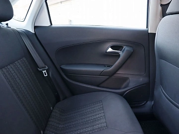 Volkswagen Polo, 2019г, передний привод, автомат