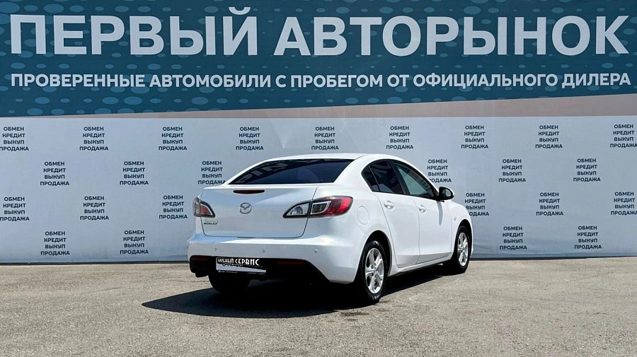 Mazda 3, 2010г., передний привод, автомат