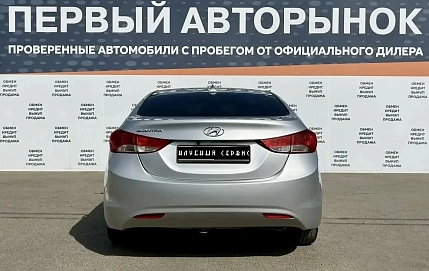 Hyundai Elantra, 2011г, передний привод, автомат