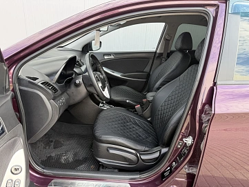 Hyundai Solaris, 2013г, передний привод, автомат