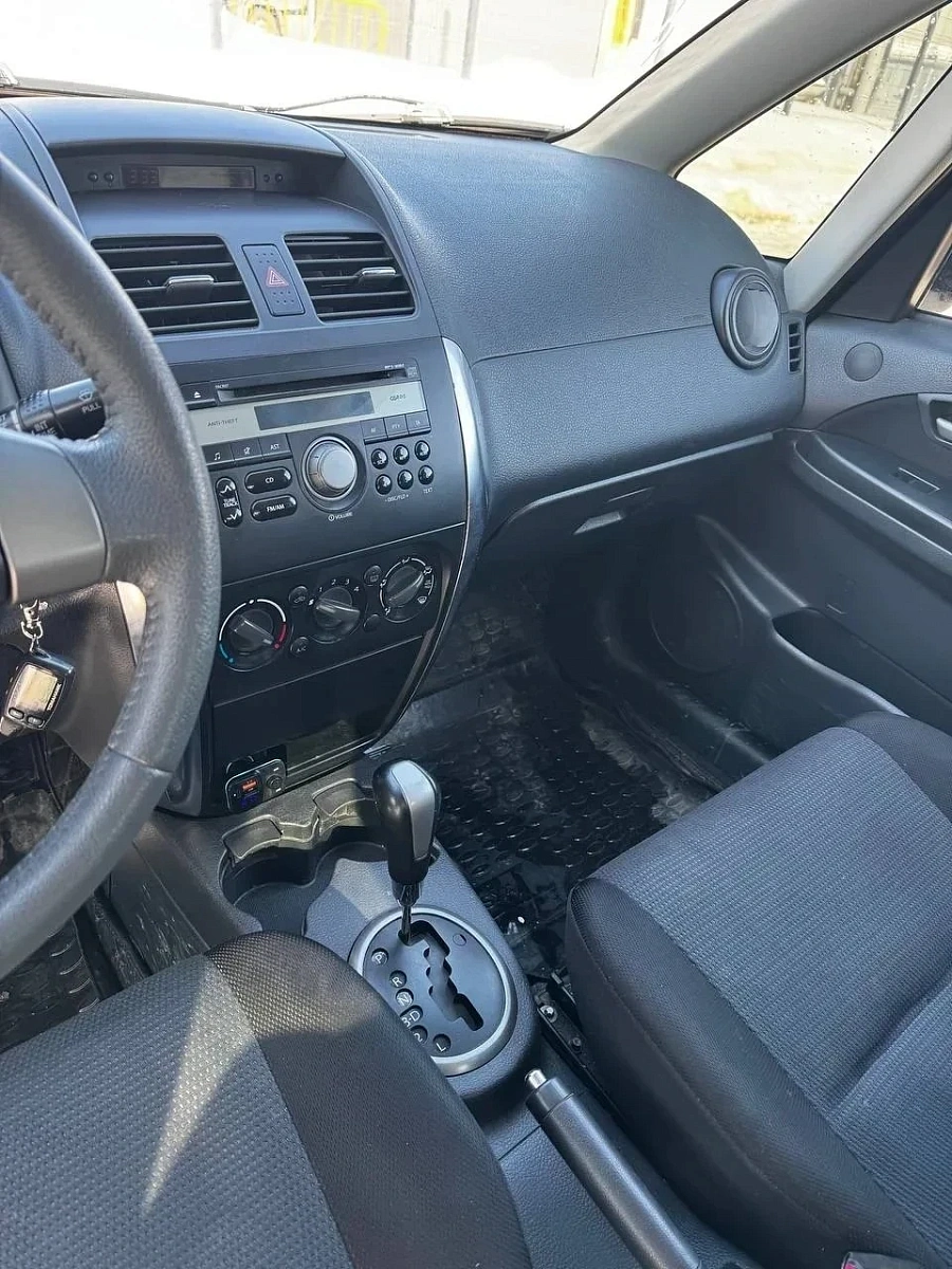 Suzuki SX4, 2007г., передний привод, автомат
