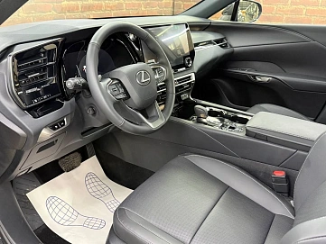 Lexus RX, 2025г, полный привод, автомат