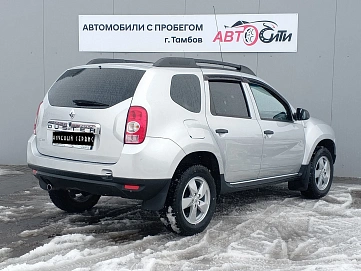 Renault Duster, 2012г, передний привод, механика