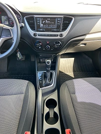Hyundai Solaris, 2017г, передний привод, автомат