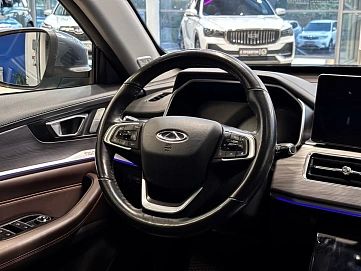 Chery Tiggo 8 Pro, 2021г, передний привод, робот