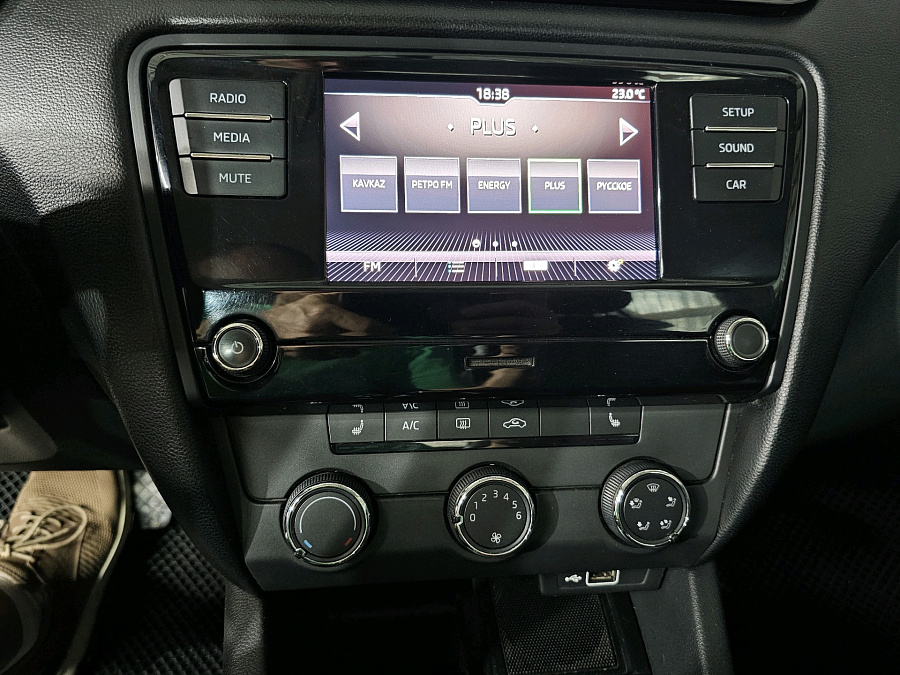 Skoda Octavia, 2018г., передний привод, автомат