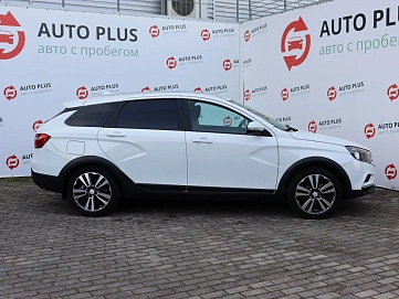 Lada (ВАЗ) , 2018г., передний привод, механика