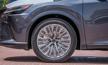 Lexus RX, 2024г, полный привод, автомат