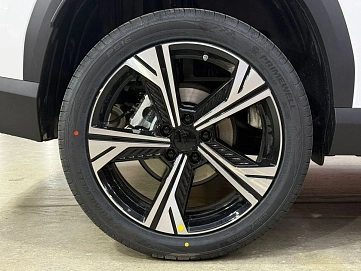 Geely Boyue Cool, 2025г, передний привод, робот