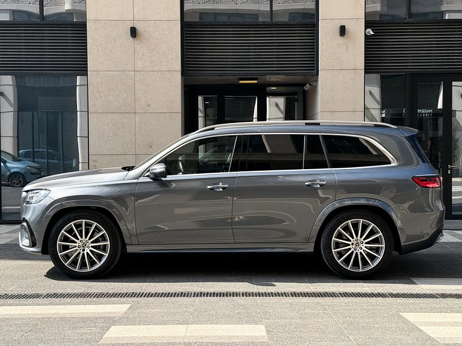 Mercedes-Benz GLS, 2024г., полный привод, автомат