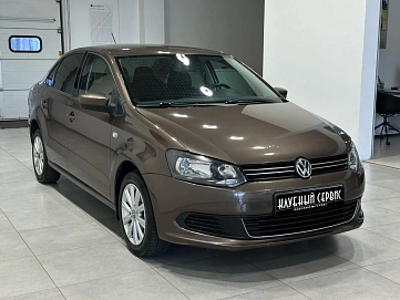 Volkswagen Polo, 2015г, передний привод, автомат