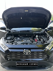 Toyota RAV4, 2021г, полный привод, автомат
