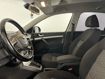 Skoda Octavia, 2011г, передний привод, автомат
