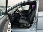 Hyundai Solaris, 2012г., передний привод, механика