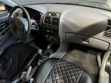 Hyundai Accent, 2006г., передний привод, механика