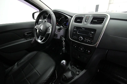 Renault Sandero, 2020г., передний привод, механика