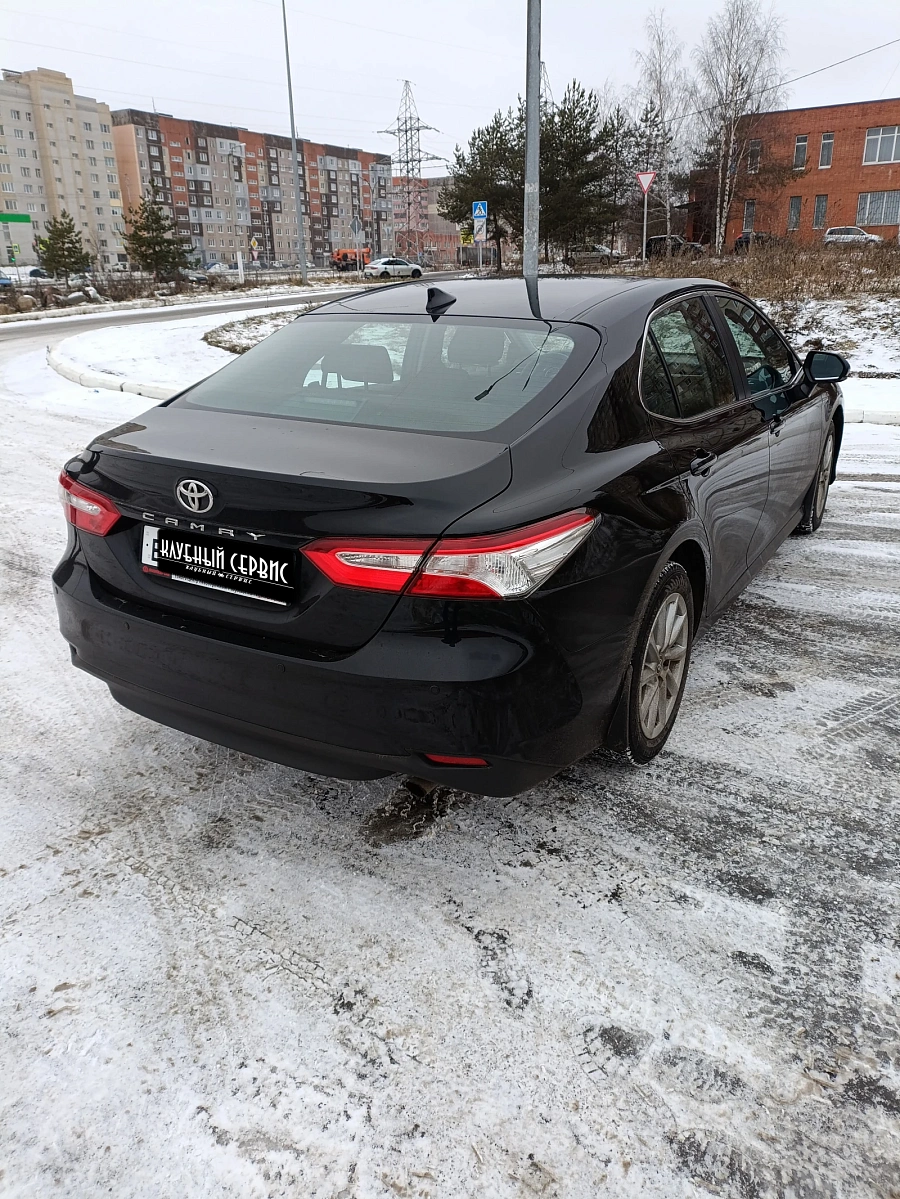 Toyota Camry, 2021г., передний привод, вариатор
