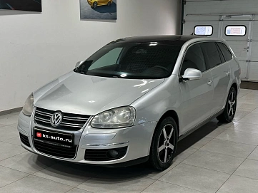 Volkswagen Golf, 2008г, передний привод, робот