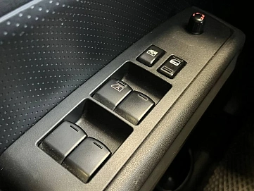 Nissan X-Trail, 2010г, полный привод, вариатор