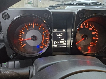Suzuki Jimny, 2024г, полный привод, автомат