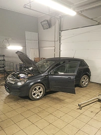 Opel Astra, 2006г, передний привод, механика