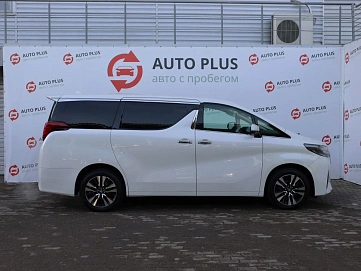 Toyota Alphard, 2019г, полный привод, вариатор