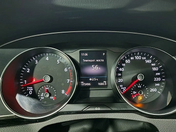 Volkswagen Passat, 2016г, передний привод, робот