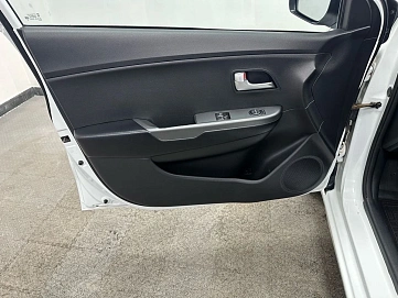 Kia Rio, 2016г, передний привод, механика