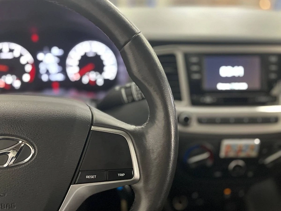 Hyundai Solaris, 2021г., передний привод, механика