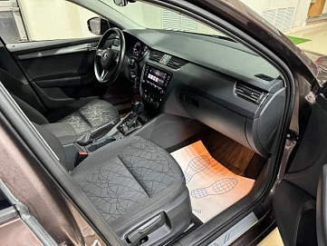 Skoda Octavia, 2019г, передний привод, робот