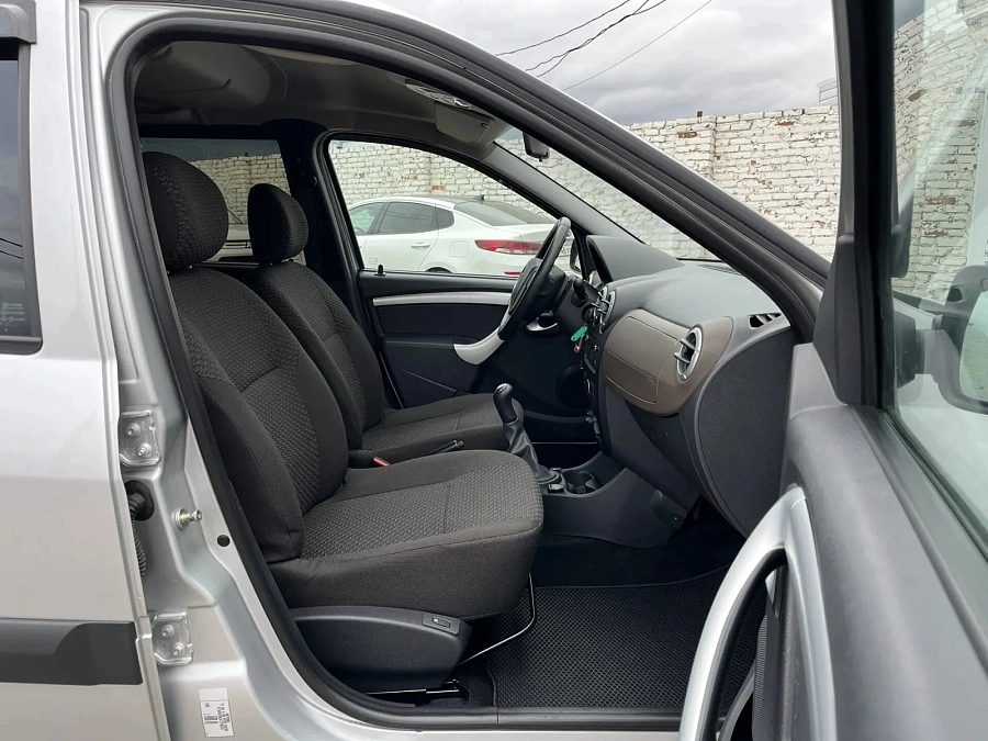 Lada (ВАЗ) Largus, 2019г., передний привод, механика