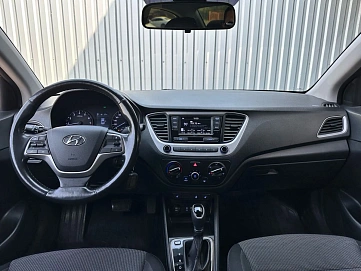 Hyundai Solaris, 2018г, передний привод, автомат