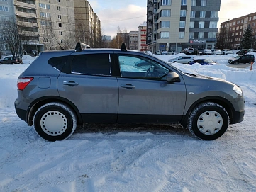 Nissan Qashqai, 2013г, передний привод, механика